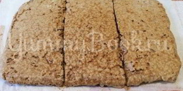 пирожные шоколадное безе с орехами