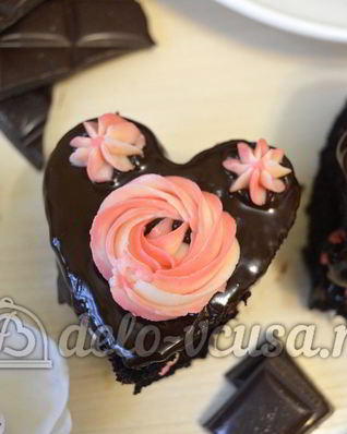 Шоколадное пирожное