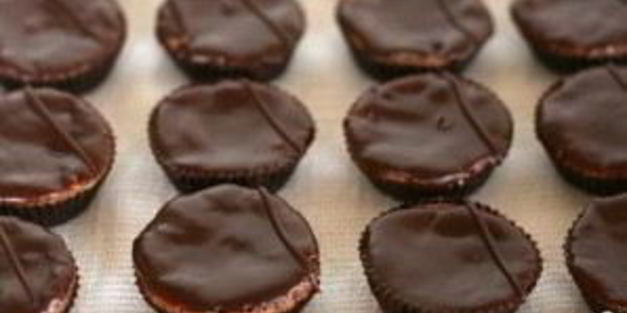 шоколадные пирожные с шоколадным кремом