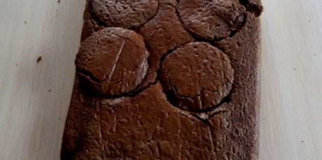 зефирное пирожное с малиновым конфи