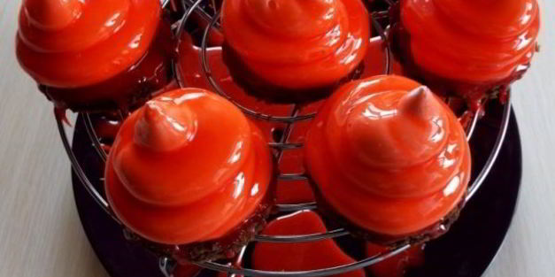 зефирное пирожное с малиновым конфи