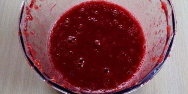 зефирное пирожное с малиновым конфи