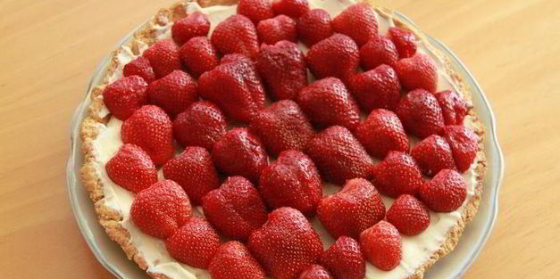 клубничная пицца