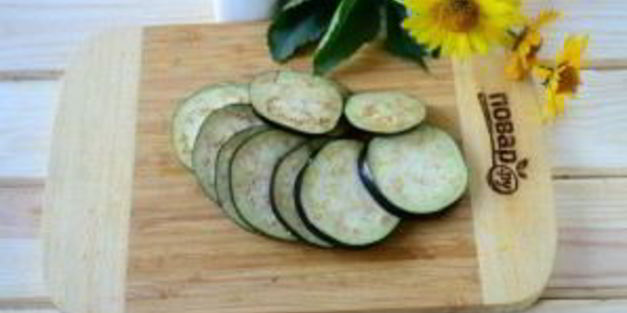 мини-пицца на баклажанах