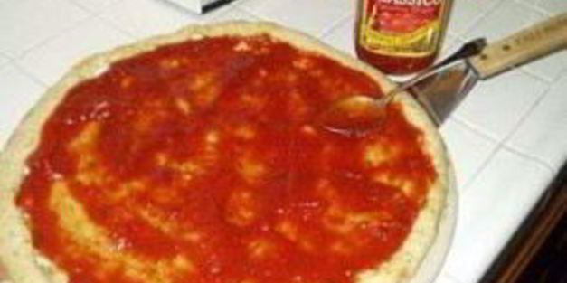 овощная пицца с сыром моцарелла