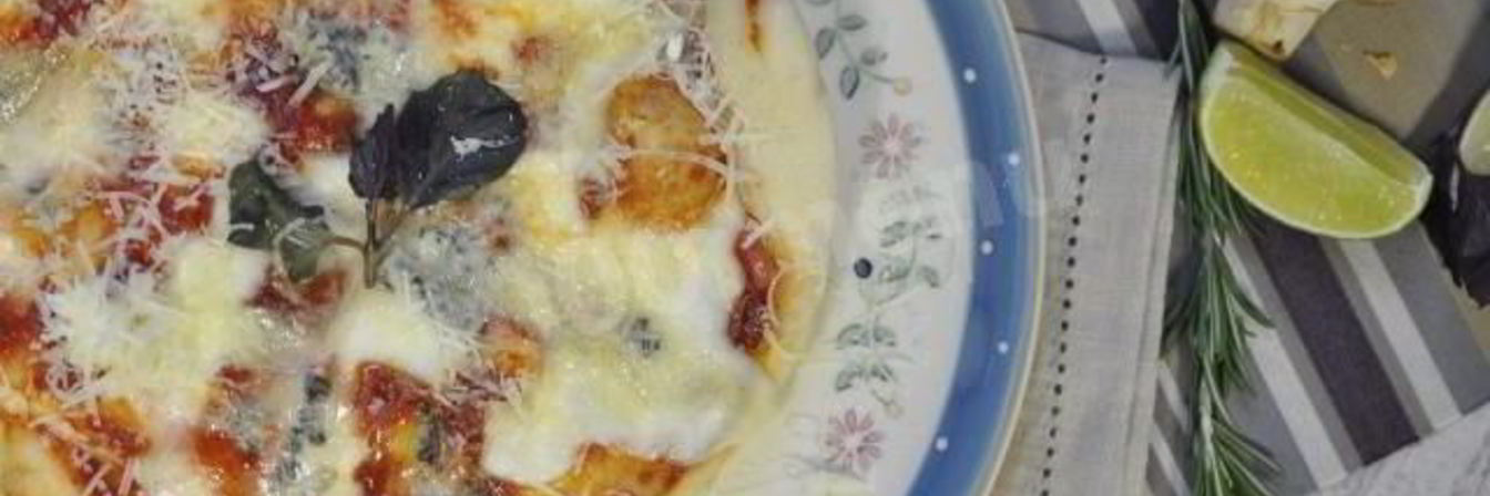 Пицца Четыре сыра в мультиварке