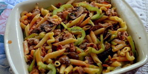 пицца из индюшатины с пастой