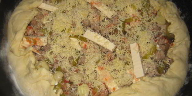 пицца на домашнем дрожжевом тесте