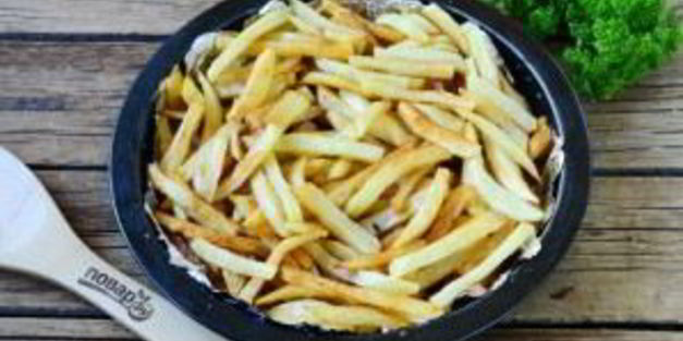 пицца на картошке фри