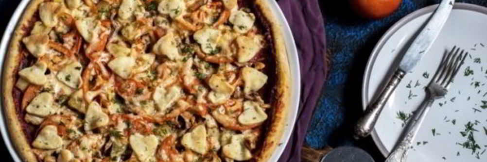 Пицца на кефире и майонезе