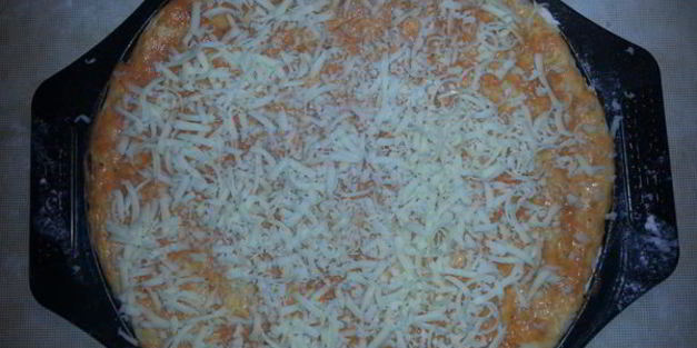 пицца quattro formaggi с грецким орехом