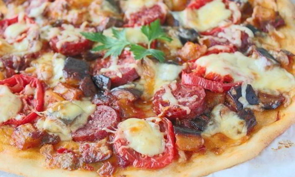 Рецепт пицца с баклажанами и сыром джюгас