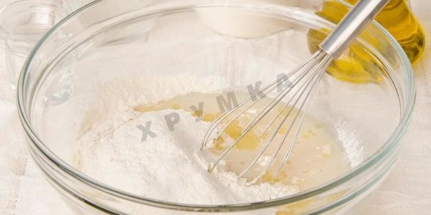 пицца с красной рыбой семгой на дрожжевом тесте