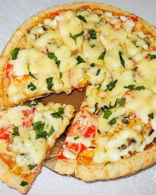 Пицца с куриной грудкой и шампиньонами