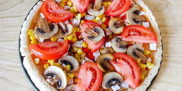 пицца с куриной грудкой и шампиньонами