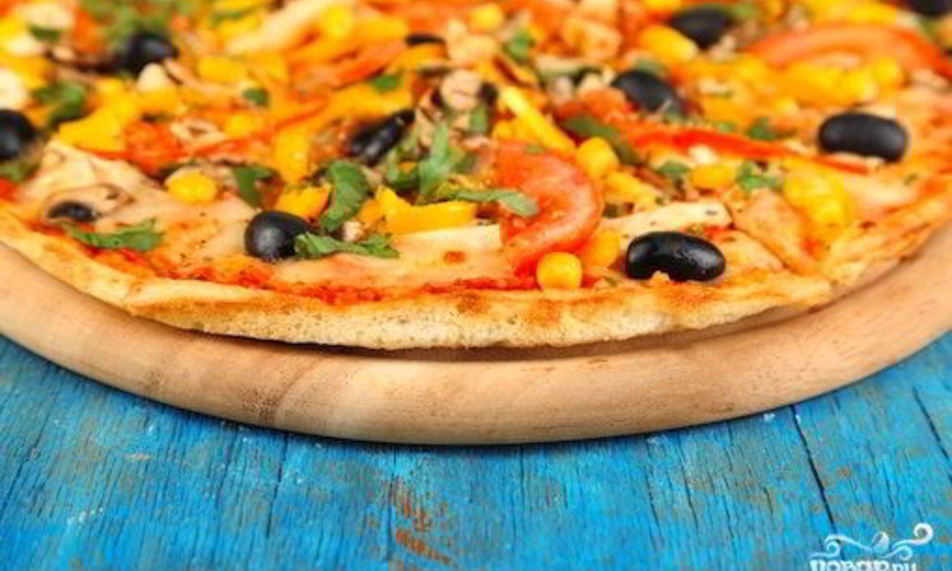 Рецепт пицца с курицей и кукурузой