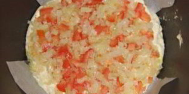 пицца с помидорами в мультиварке