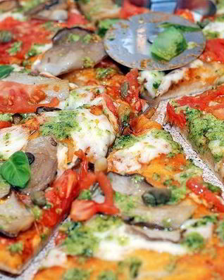 Пицца с вешенками