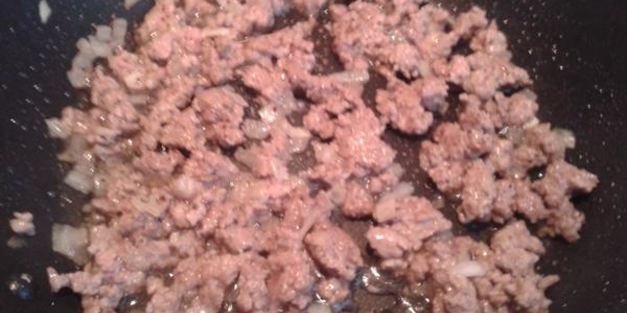 пицца с вялеными помидорками и сливочным сыром