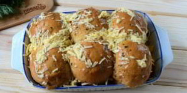 пицца в мягких булочках