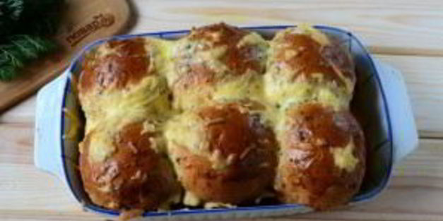 пицца в мягких булочках