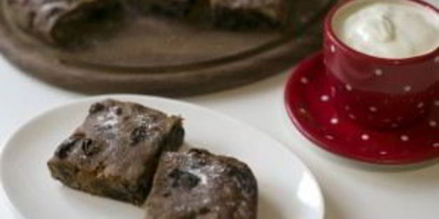 постная выпечка с сухофруктами