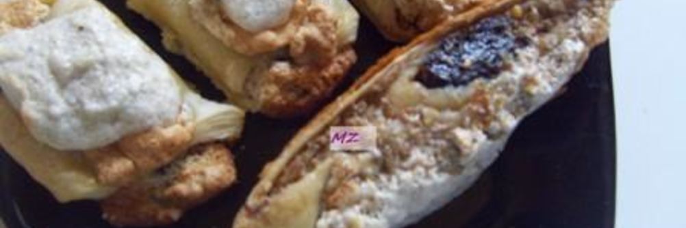 Рулетик с черносливом