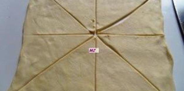 рулетик с черносливом