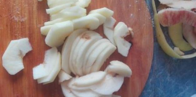 шарлотка с яблоками