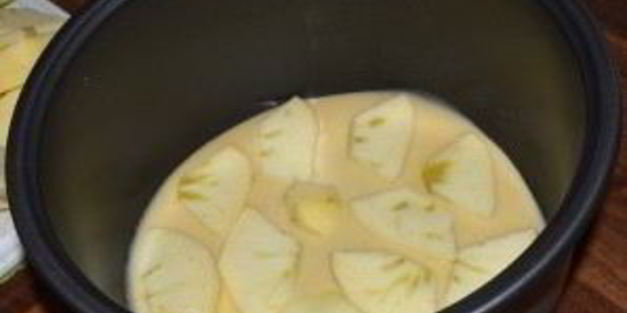 шарлотка в мультиварке