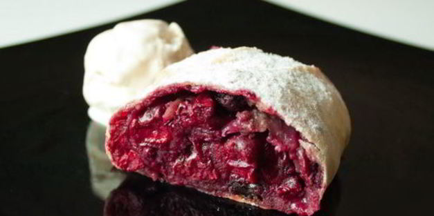 вишневый штрудель