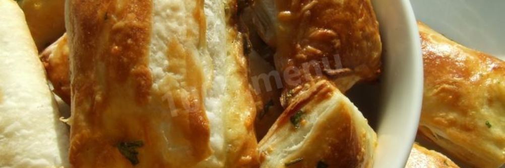 Слойки бульонные с сыром