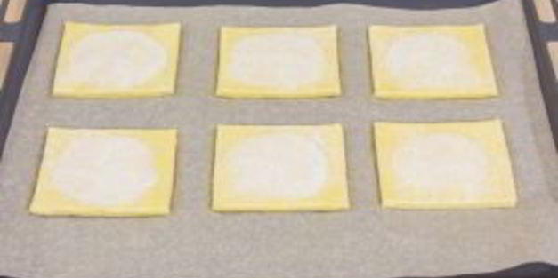 слойки с ананасами