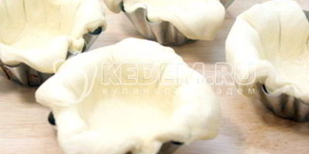 слойки с баклажанами и сыром