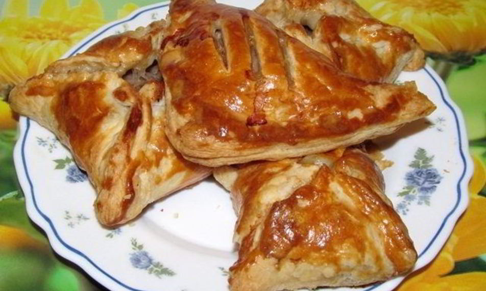 Рецепт слойки с фаршем