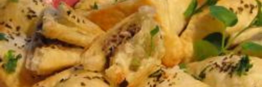 Слойки с грибами