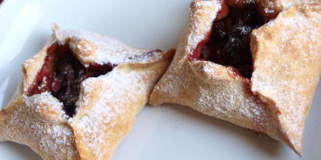 слойки с грушей и шоколадом