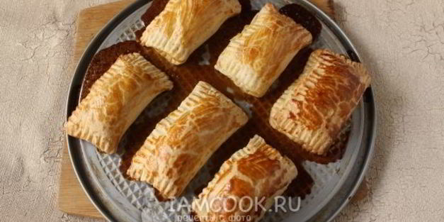 слойки с орехами