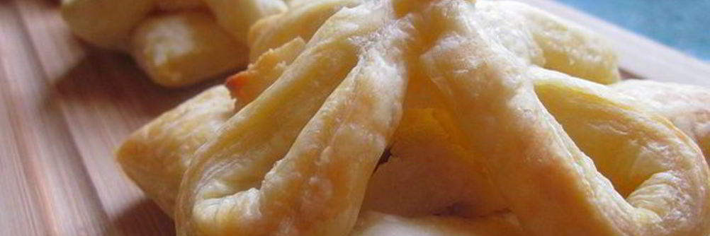 Слойки с творогом