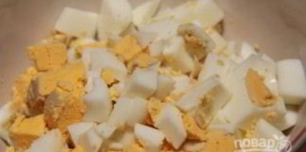 слойки с яйцом и луком