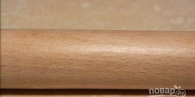 слойки с яйцом и луком