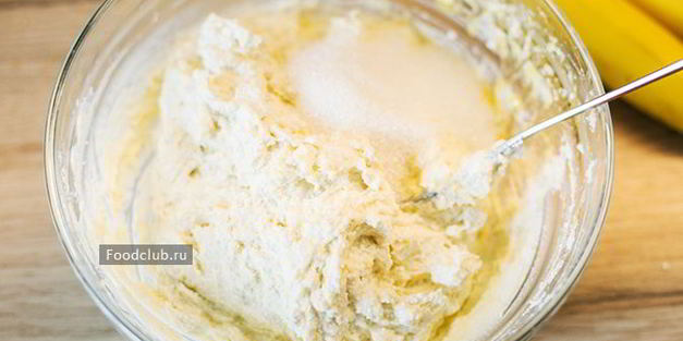 банановые сырники с ананасами