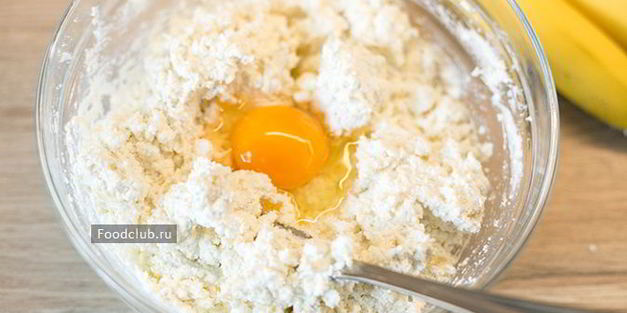 банановые сырники с ананасами