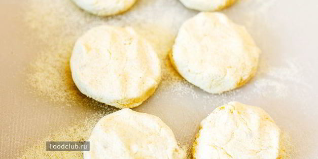 банановые сырники с ананасами