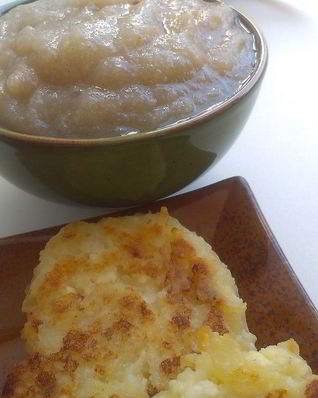 Саксонские творожники с яблочным муссом