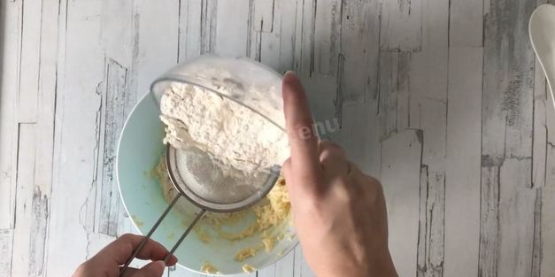 сочники из песочного теста