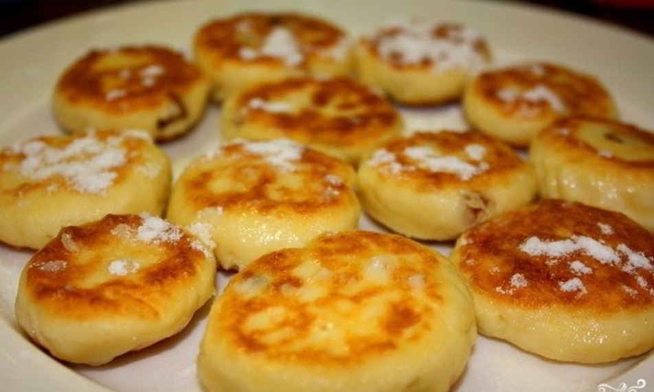 Рецепт сырники с изюмом без яиц