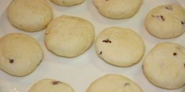 сырники с изюмом без яиц