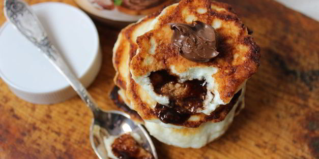 сырники с шоколадной пастой