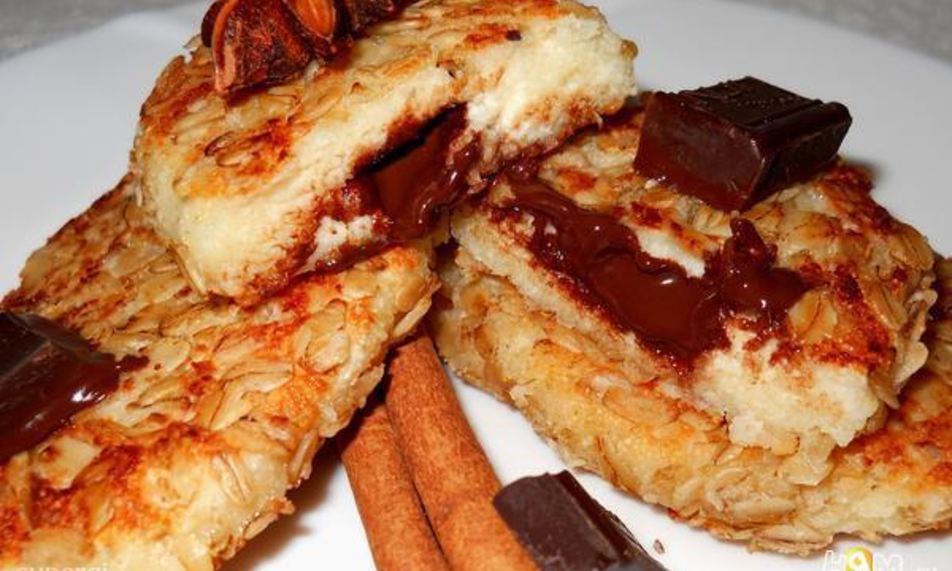 Рецепт сырники с шоколадом в овсяных хлопьях